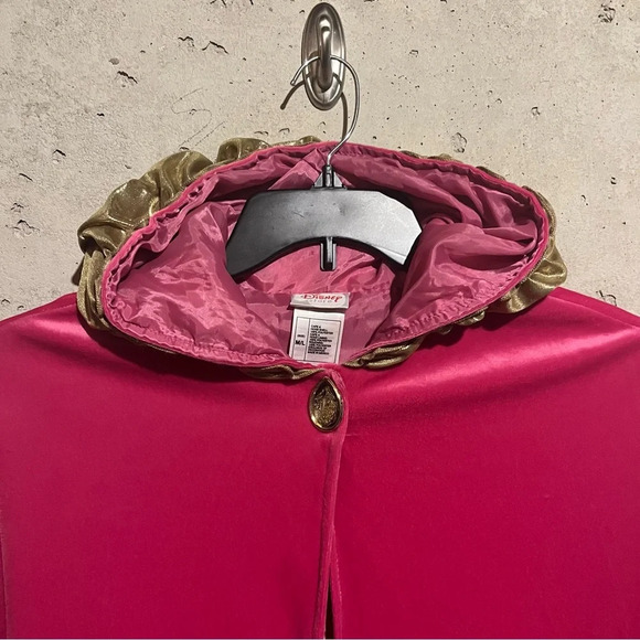 Disney Red and Gold Kids Costume Cape - Picture 2 of 10